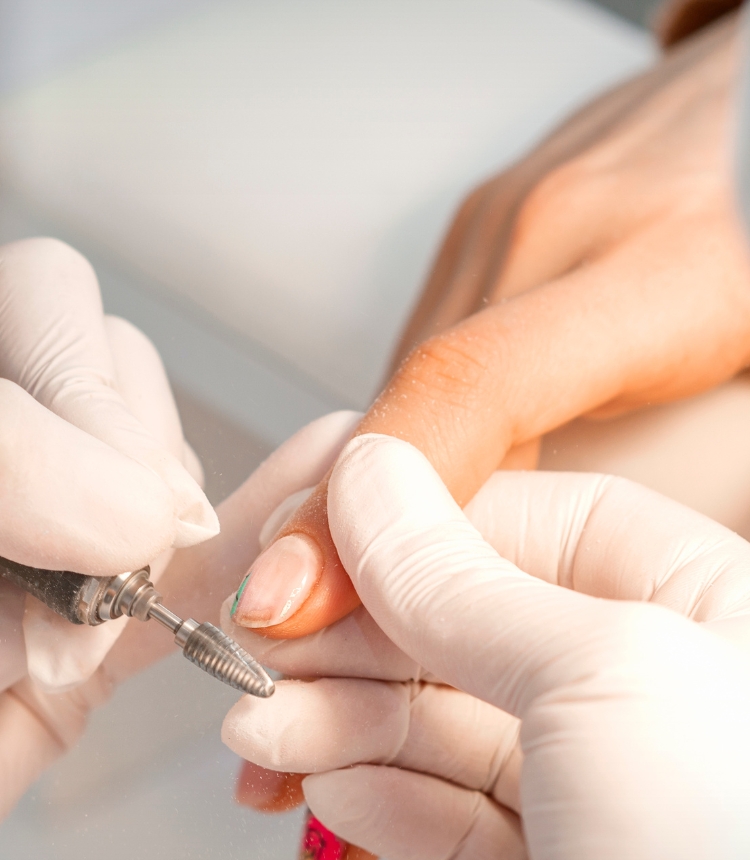 Soin ongulaire professionnel chez Nails Mod à La Chaux-de-Fonds